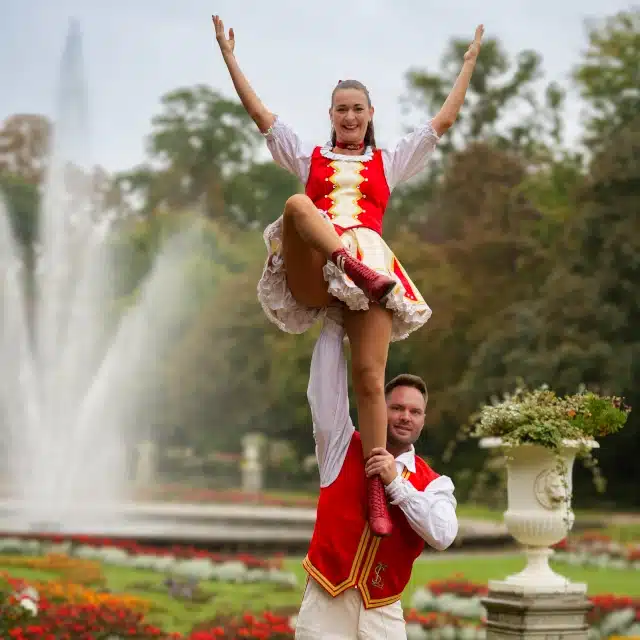 mitglieder-colonia-rut-wiess-angi-chris