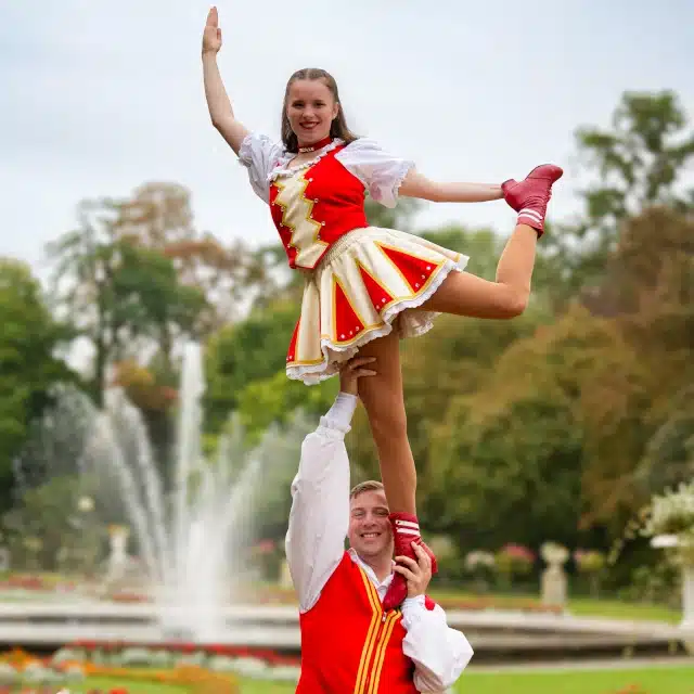 mitglieder-colonia-rut-wiess-clara-max