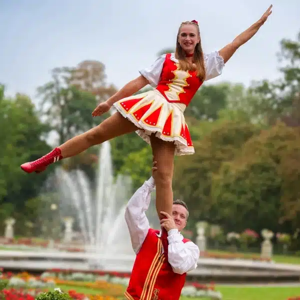 tanzgruppe-tanzpaar-siomone-tim